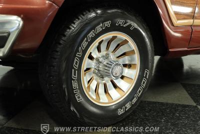 1985 Jeep Grand Wagoneer