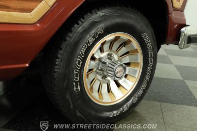 1985 Jeep Grand Wagoneer