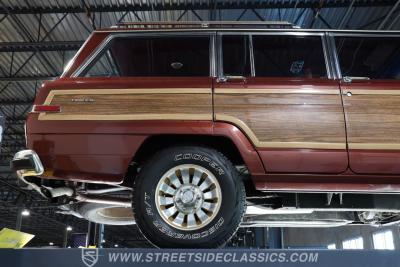 1985 Jeep Grand Wagoneer