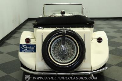 1937 Jaguar SS100 Replica