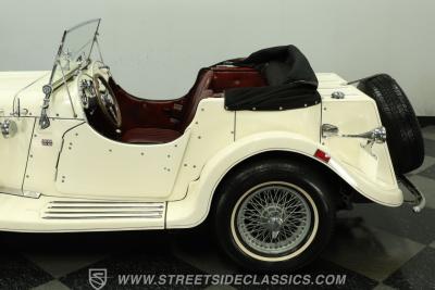 1937 Jaguar SS100 Replica