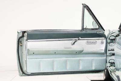 1962 Ford Thunderbird