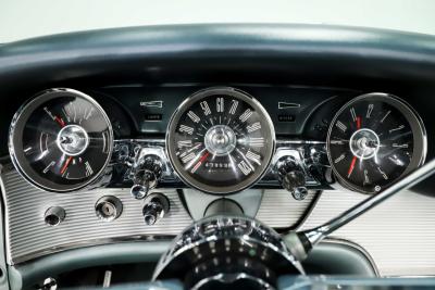 1962 Ford Thunderbird