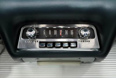 1962 Ford Thunderbird