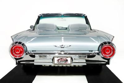 1962 Ford Thunderbird