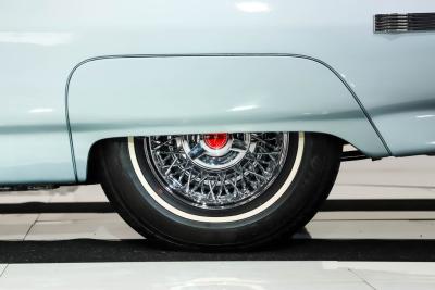 1962 Ford Thunderbird