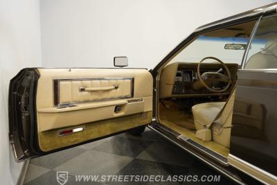 1978 Lincoln Continental Mark V