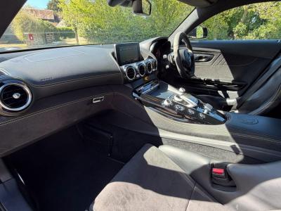 2018 Mercedes - Benz 4.0 V8 BiTurbo R (Premium) SpdS DCT Euro 6 (s/s) 2dr