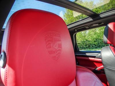 2017 Porsche 3.0 V6 E-Hybrid S Platinum Edition TiptronicS 4WD Euro 6 (s/s) 5dr
