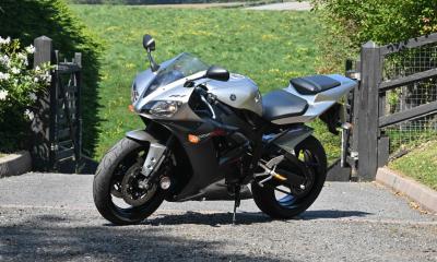 2002 Yamaha YZF-R1
