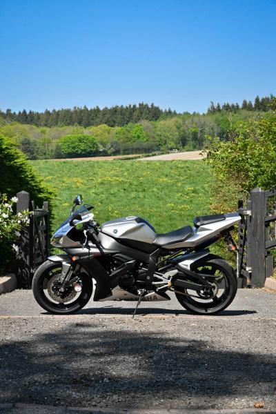 2002 Yamaha YZF-R1