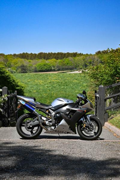 2002 Yamaha YZF-R1
