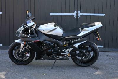 2002 Yamaha YZF-R1