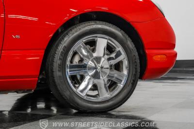 2003 Ford Thunderbird