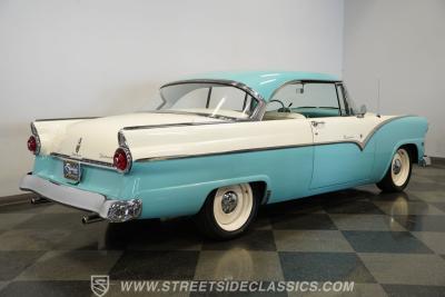1955 Ford Victoria