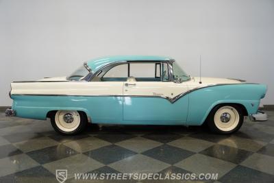 1955 Ford Victoria