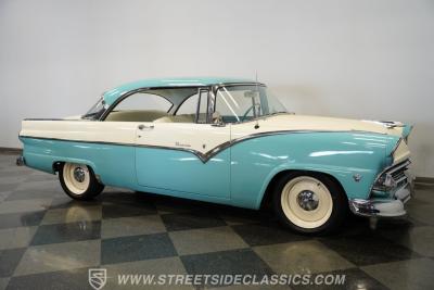 1955 Ford Victoria