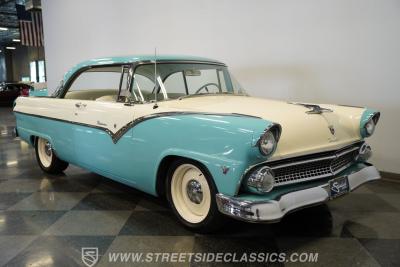 1955 Ford Victoria