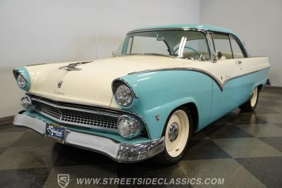 1955 Ford Victoria