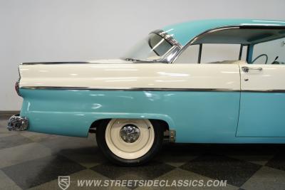 1955 Ford Victoria