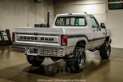 1986 Dodge RAM 100