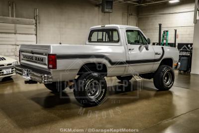 1986 Dodge RAM 100