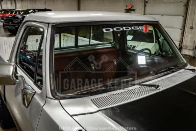 1986 Dodge RAM 100