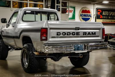 1986 Dodge RAM 100