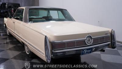 1967 Chrysler Imperial Crown