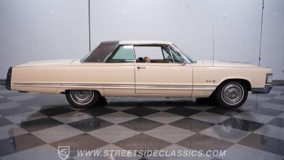 1967 Chrysler Imperial Crown
