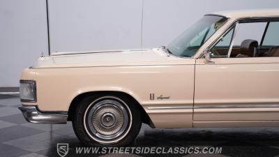 1967 Chrysler Imperial Crown
