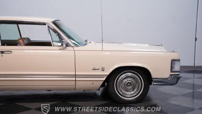 1967 Chrysler Imperial Crown