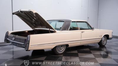 1967 Chrysler Imperial Crown