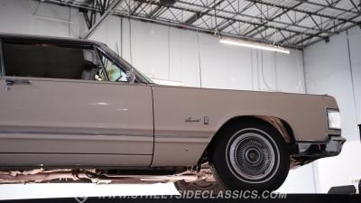 1967 Chrysler Imperial Crown