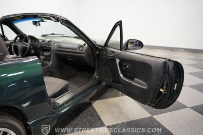 1999 Mazda Miata MX-5 Convertible