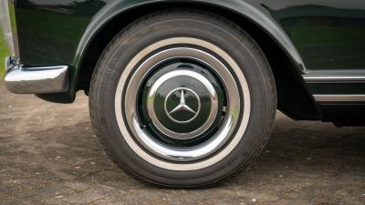 1964 Mercedes - Benz 230 SL