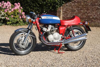 1971 MV Agusta 750 S &ldquo;The hand-built Superbike&rdquo;