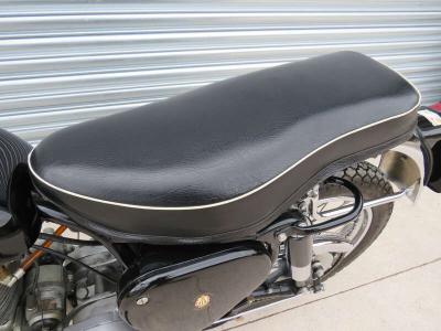 1959 BSA DBD34 GOLD STAR