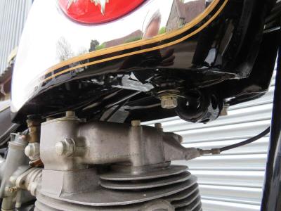 1959 BSA DBD34 GOLD STAR