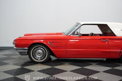 1965 Ford Thunderbird