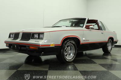 1984 Oldsmobile Cutlass Hurst/Olds
