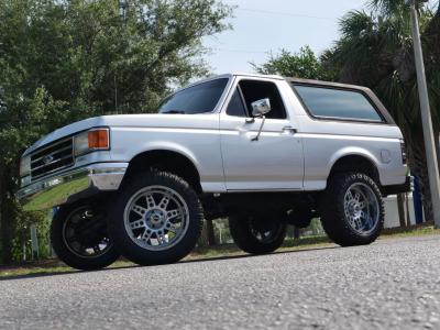 1990 Ford Bronco XLT 4X4