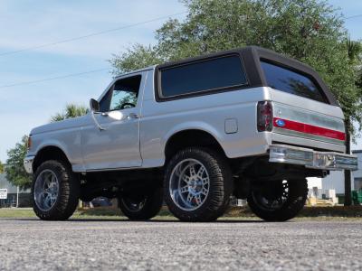1990 Ford Bronco XLT 4X4