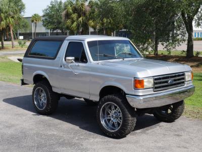 1990 Ford Bronco XLT 4X4