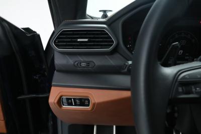 2024 Lamborghini Urus