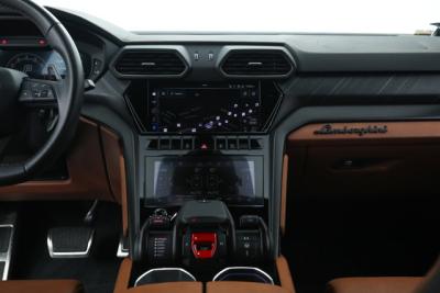 2024 Lamborghini Urus