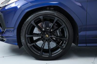 2024 Lamborghini Urus