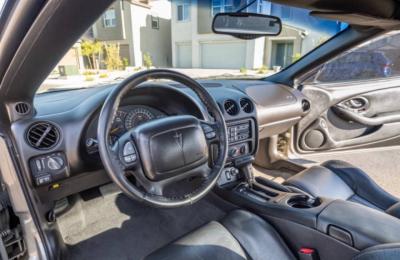 2000 Pontiac Firebird