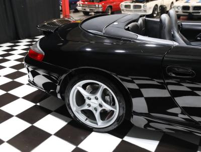 2003 Porsche 911
