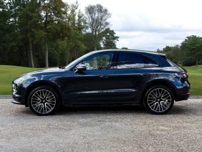 2019 Porsche 3.0T V6 S PDK 4WD Euro 6 (s/s) 5dr